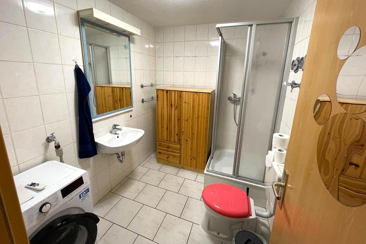 City Apartment With Wifi Near Jena Kahla  Buitenkant foto